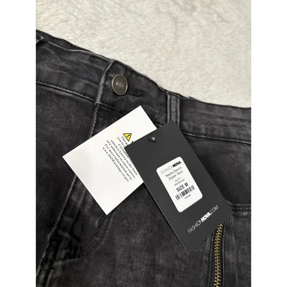 New Fashion Nova Nadia Denim Zipper Black Skirt‎ Size Medium Moto - Picture 3 of 7